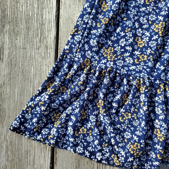 Beautiful Monteau Tie Waist Dress in Blue Floral Pattern - Picture 4 of 11